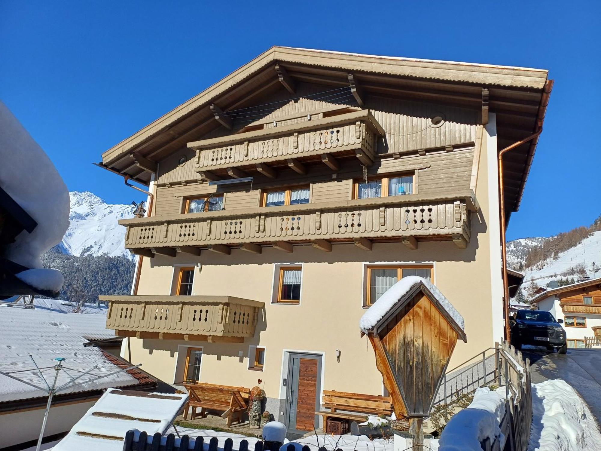 Apartamento Haus Dilitz-Theiner - Bachbluete Nauders Exterior foto